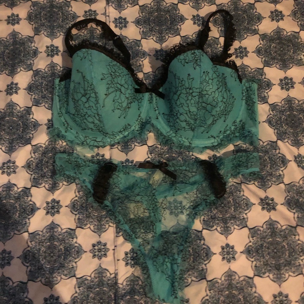 NWT Blue and black bra set